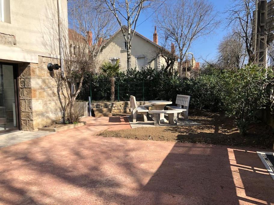 Chez Sophie Et Gege. Maison De Ville, Deux Chambres, De Plain-Pied Figeac Εξωτερικό φωτογραφία
